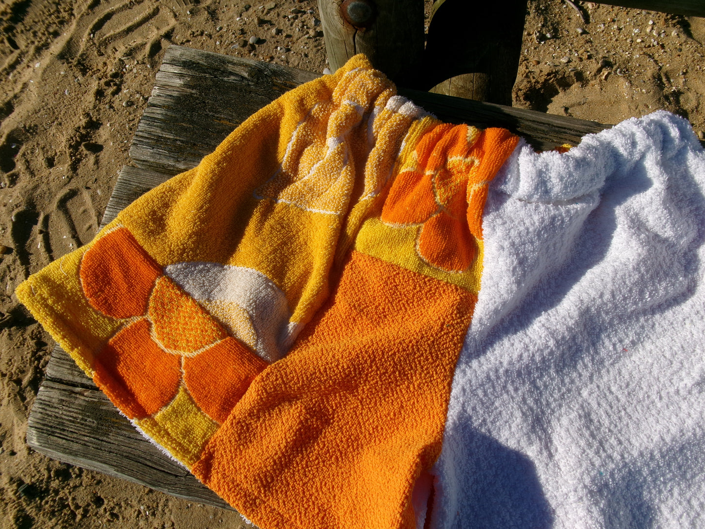 Short - orange & blanc